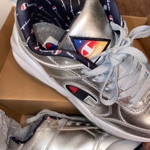 93eighteen champion shoes